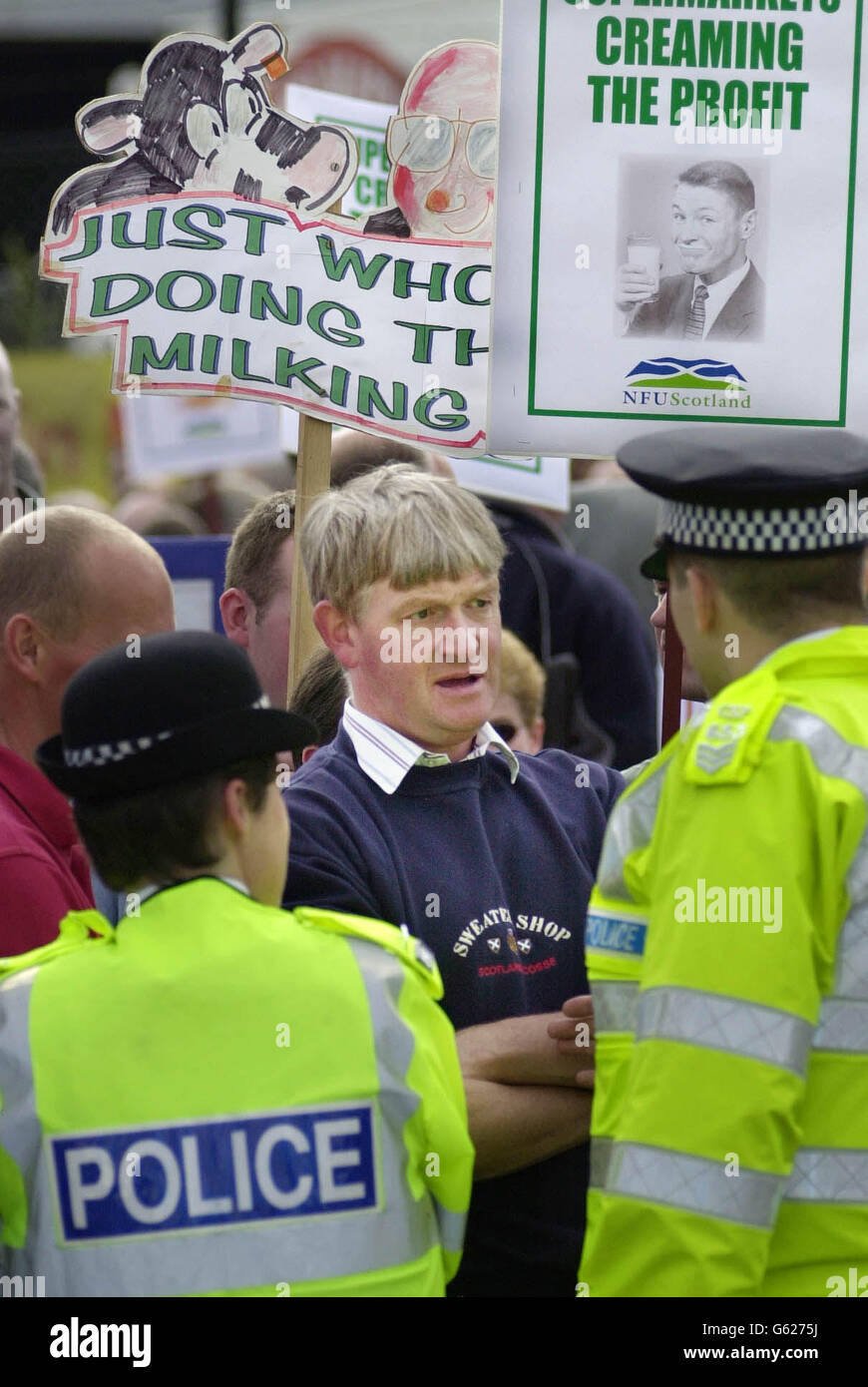 Dairy farmers protest at Asda Lorry Depot Stock Photo