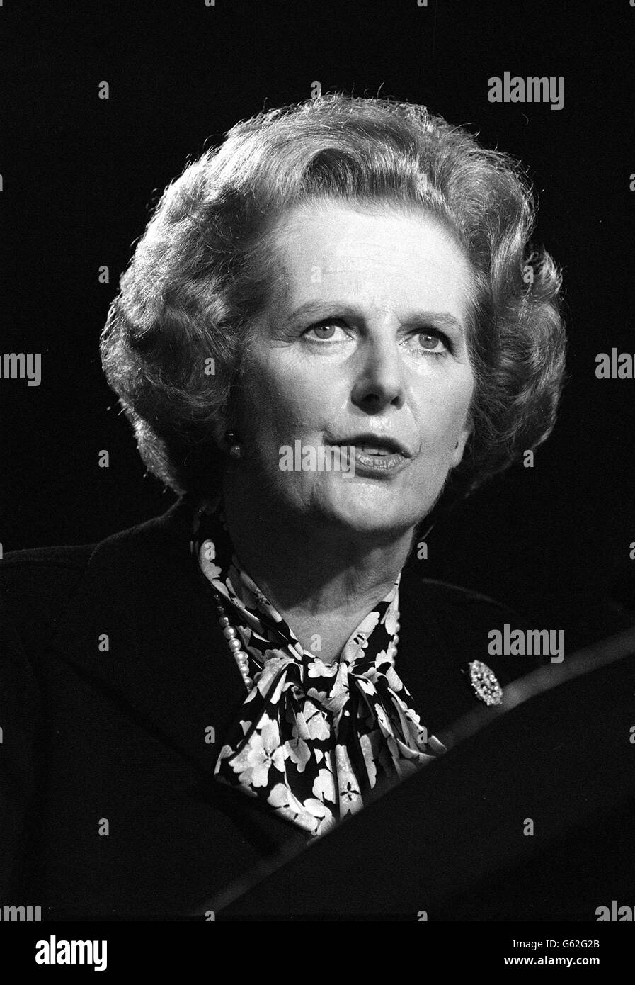 Margaret thatcher head and shoulders Black and White Stock Photos & Images Alamy