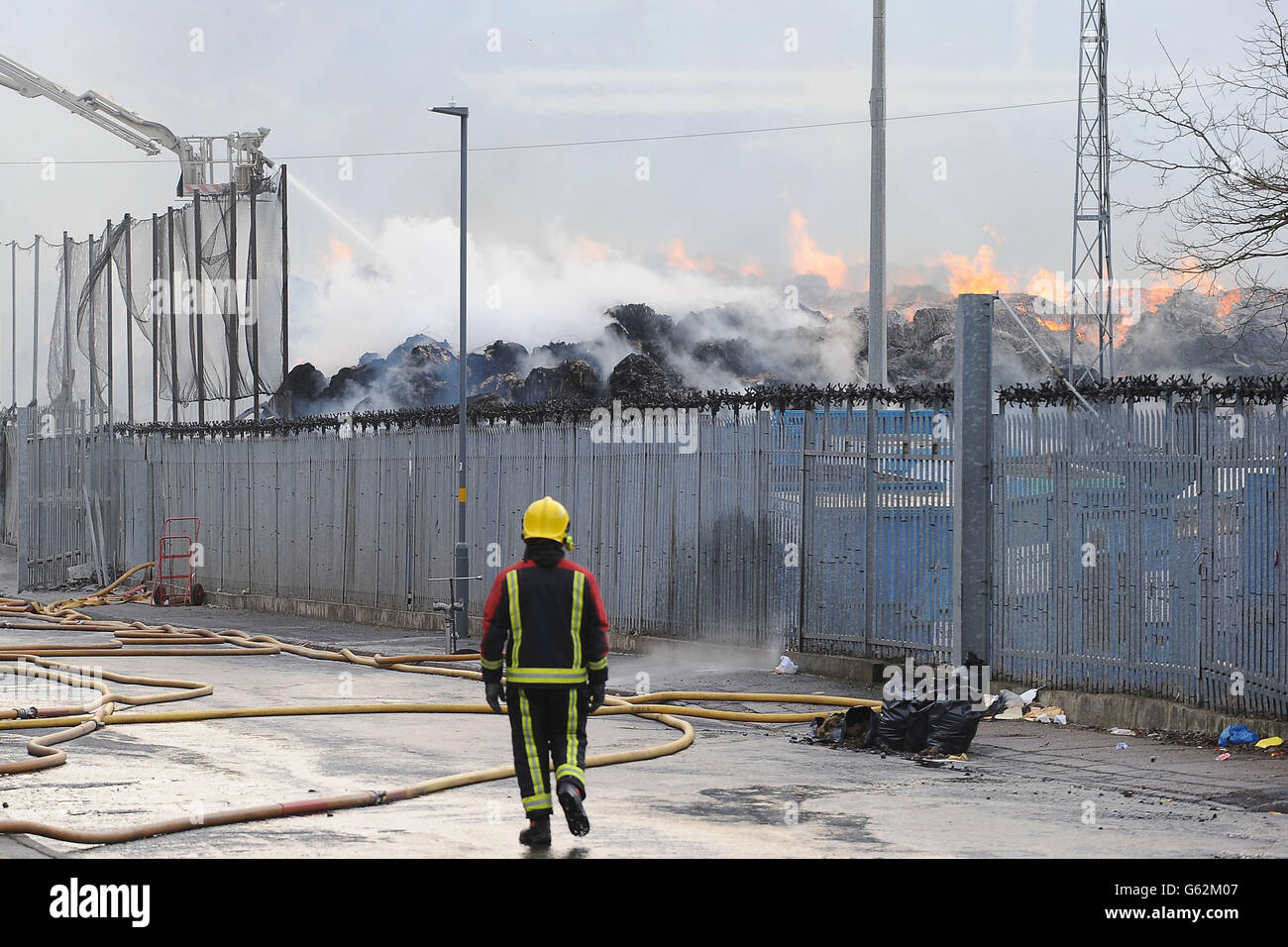 Firefighters battle control a blaze at Smurfit Kappa paper mill in  Nechells, Birmingham where tens of thousands of tons of cardboard is  expected to keep burning for days Stock Photo - Alamy