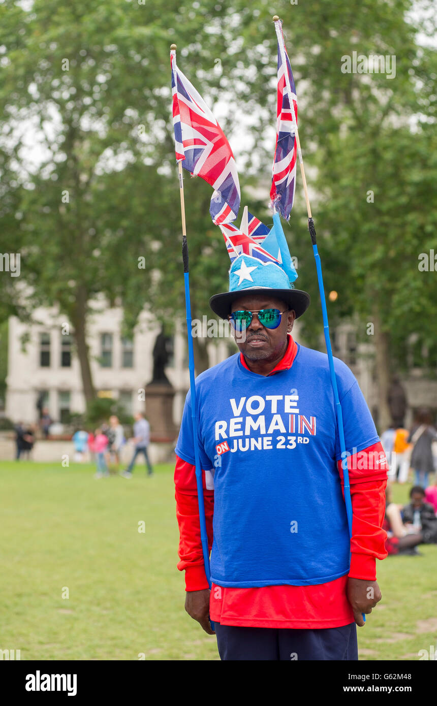 Flamboyant vote remain campaigner in Parliament Square, London Stock Photo