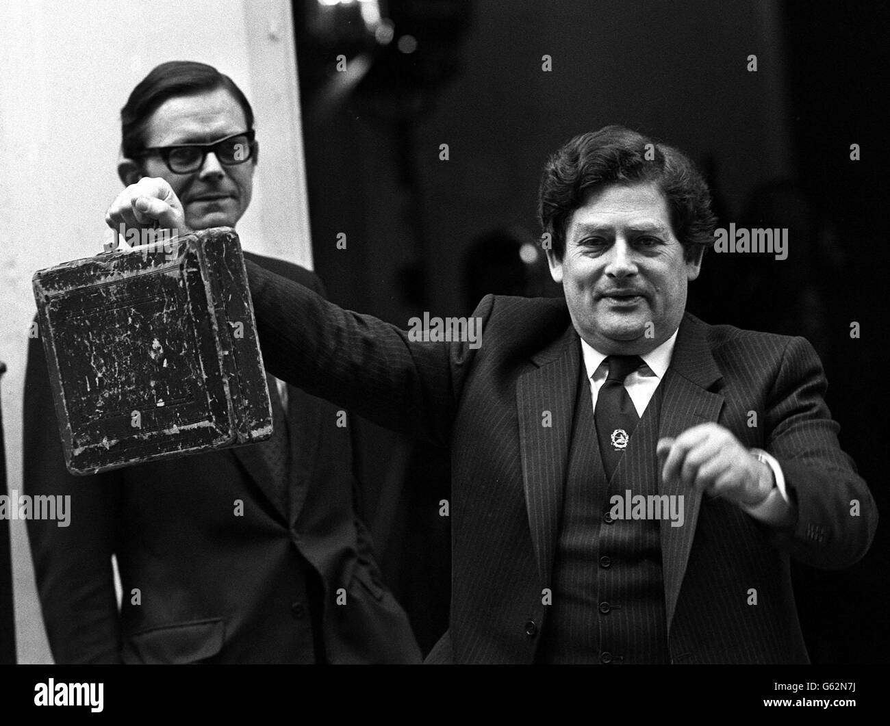 Chancellor Nigel Lawson with the budget box leaving 11 Downing Street, London to present his budget to the House of Commons. Stock Photo