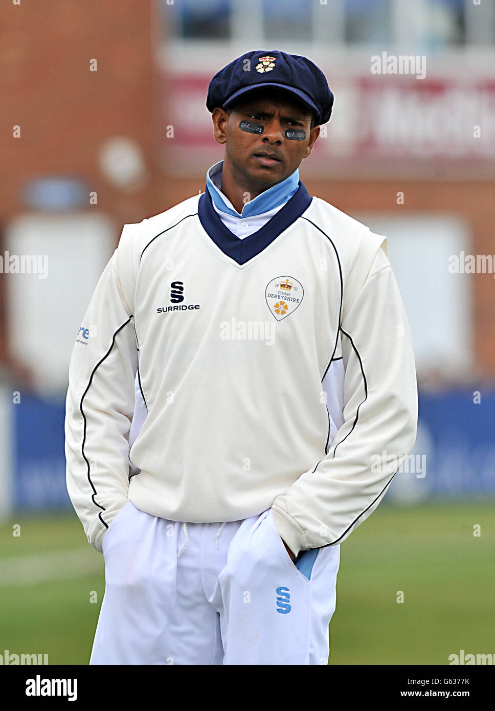 Cricket - LV= County Championship Division One - Day Two - Derbyshire v Nottinghamshire - The County Ground Stock Photo