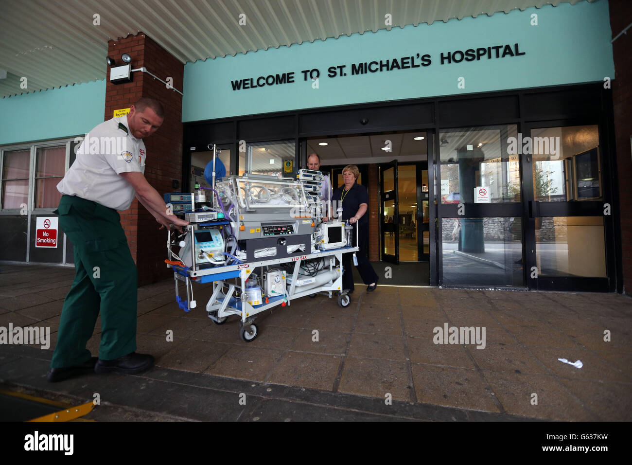 Xenon gas treatment for babies Stock Photo Alamy