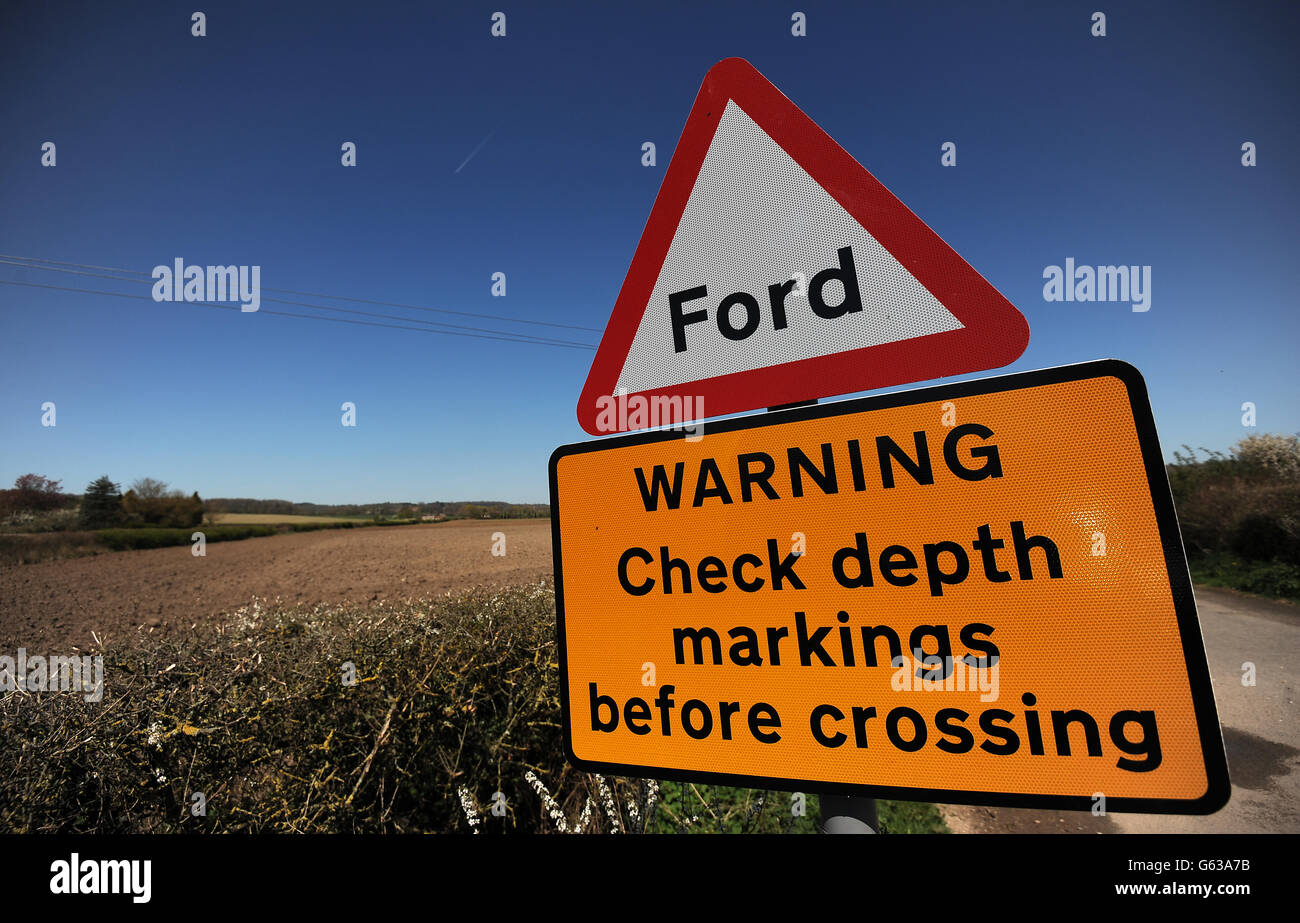 Warning check depth markings crossing water ford flood flooding ampics