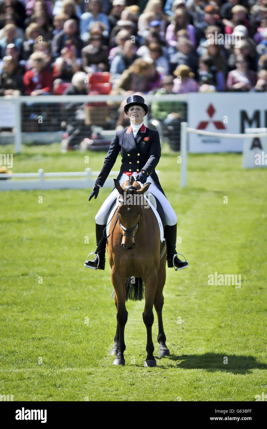 Zara Phillips bows to the judges after finishing the dressage on her horse High Kingdom during day three of the Badminton Horse Trials in Badminton, Gloucestershire. Stock Photo