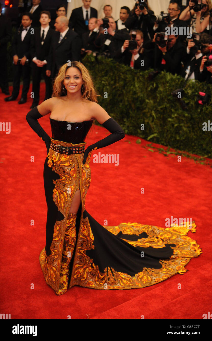 Beyonce attends punk hi-res stock photography and images - Alamy