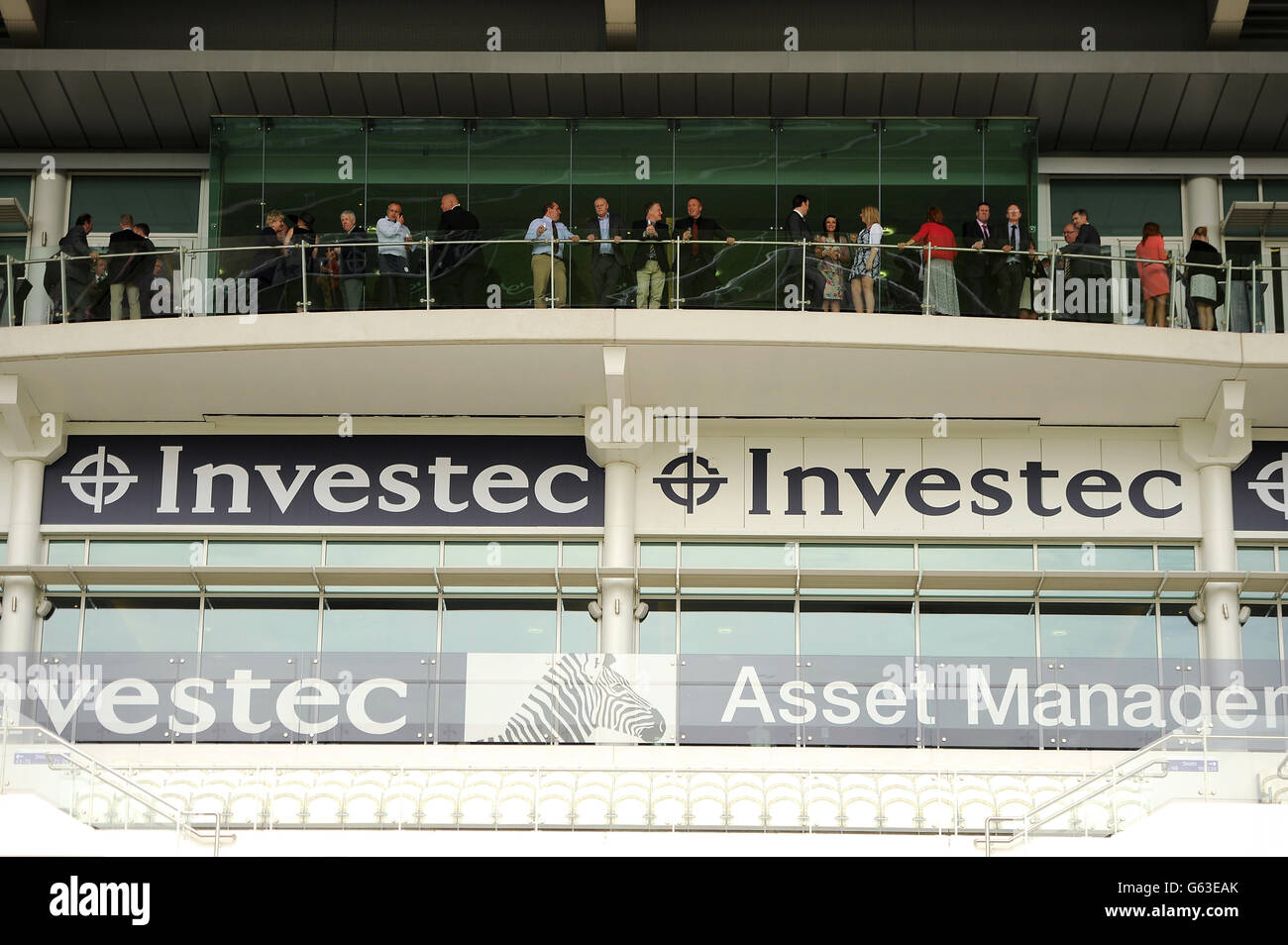 Horse Racing - Investec Spring Meeting - Epsom Downs Racecourse Stock Photo
