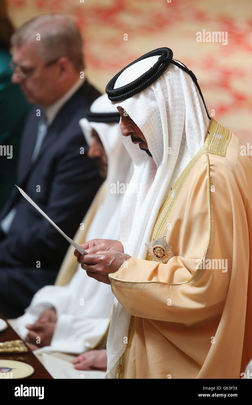 The President of the United Arab Emirates, Sheikh Khalifa bin Zayed Al  Nahyan, delivers a speech at a State Luncheon in Windsor Castle as he  begins a State Visit to the UK