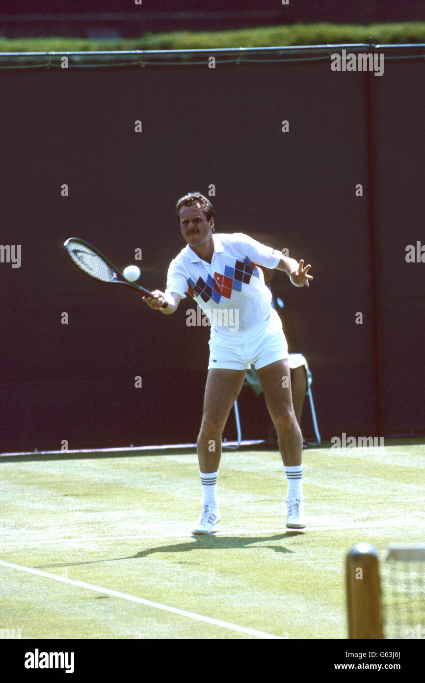 Tennis 1983 Wimbledon Championships Men's Singles First Round