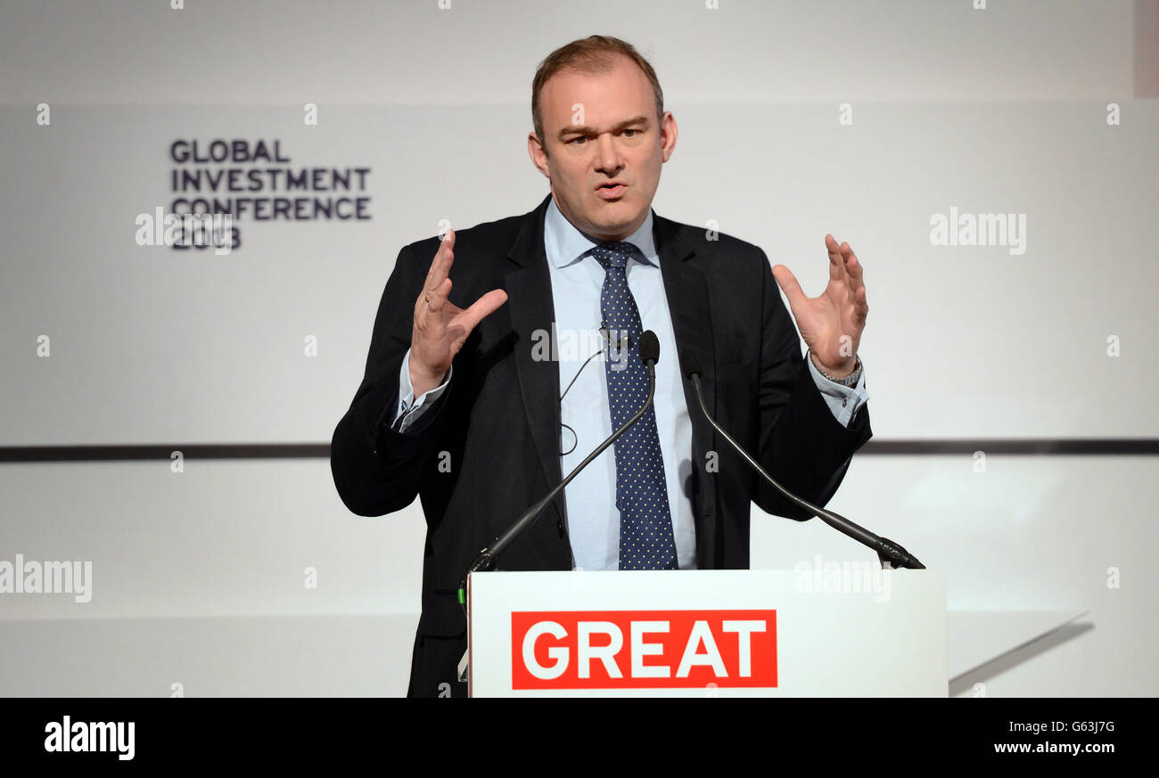 Secretary of State for Energy and Climate Change Ed Davey addresses the the Global Investment Conference in London today hosted by UK Trade and Investment. Stock Photo
