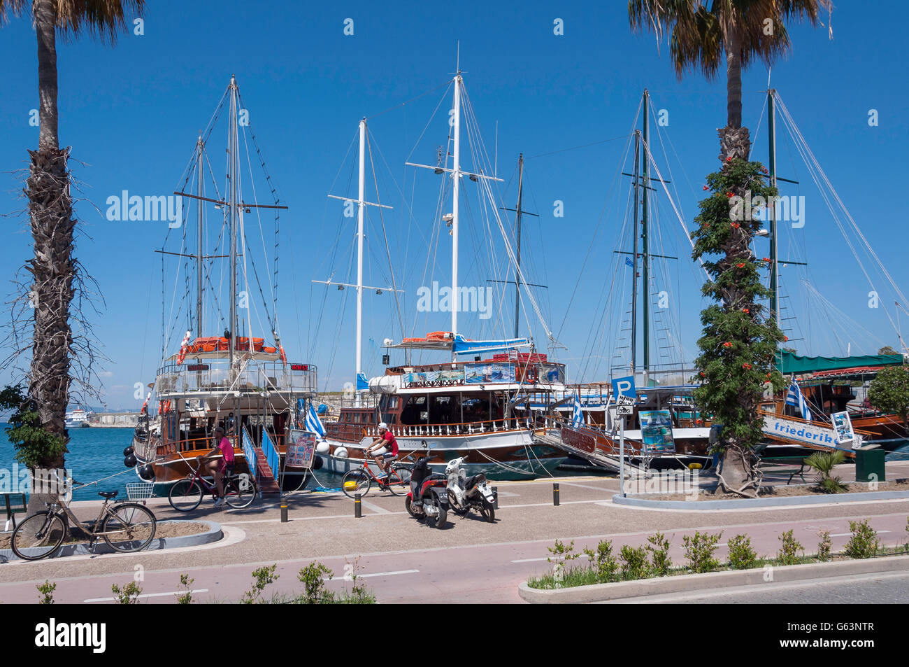 Excursion cruise ships in harbour, Kos Town, Kos (Cos), The Dodecanese, South Aegean Region, Greece Stock Photo