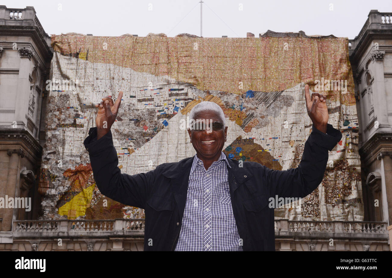 Artist El Anatsui with his large scale artwork he has created for the ...