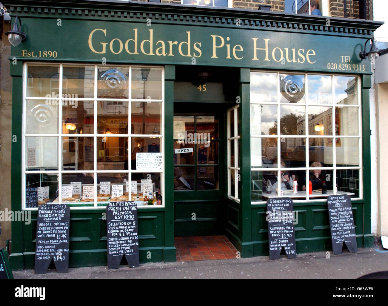 Pie and Mash shop, Greenwich. The Pie & Mash shop in Greenwich Stock