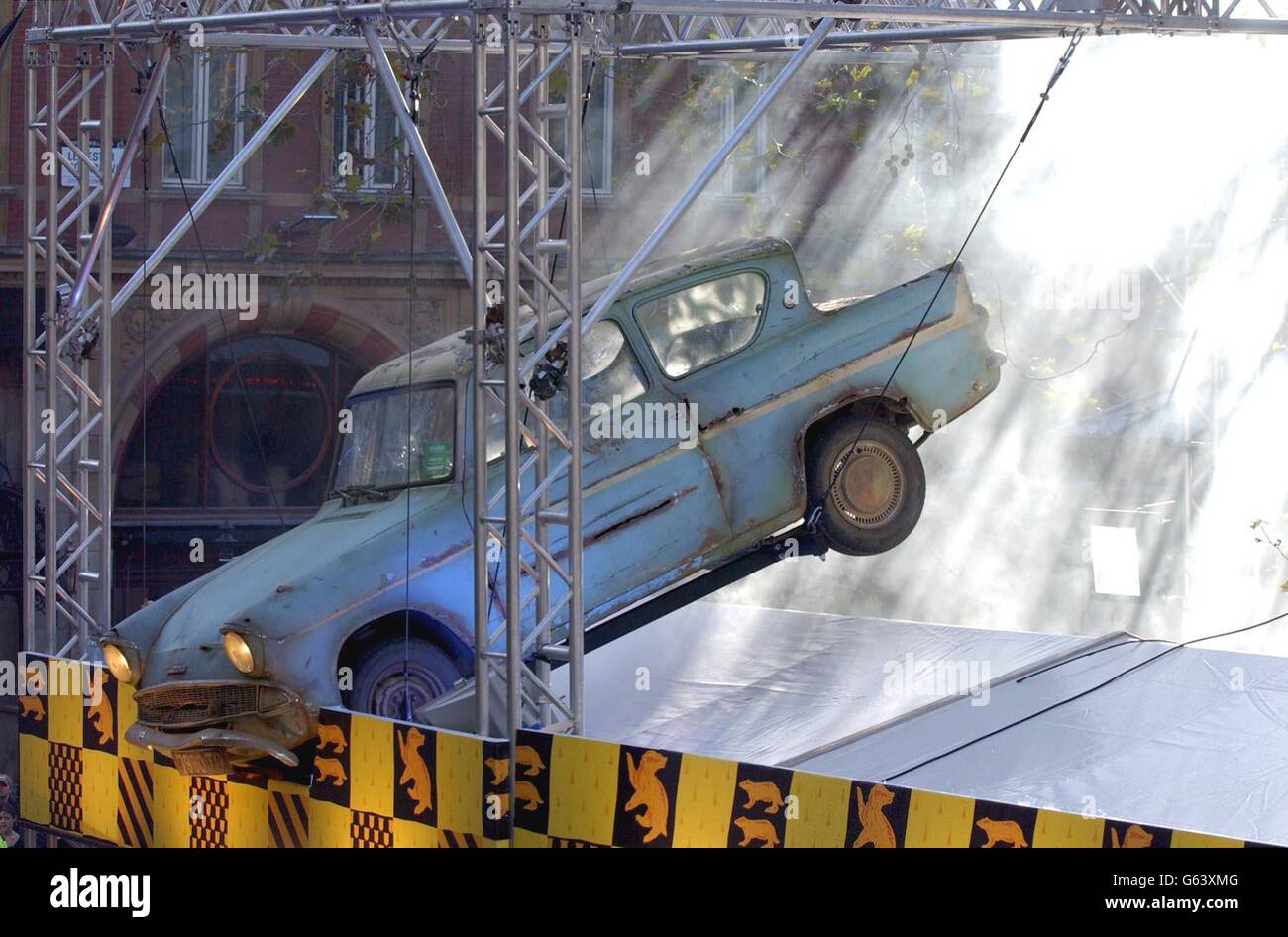 Harry Potter premiere car prop Stock Photo Alamy
