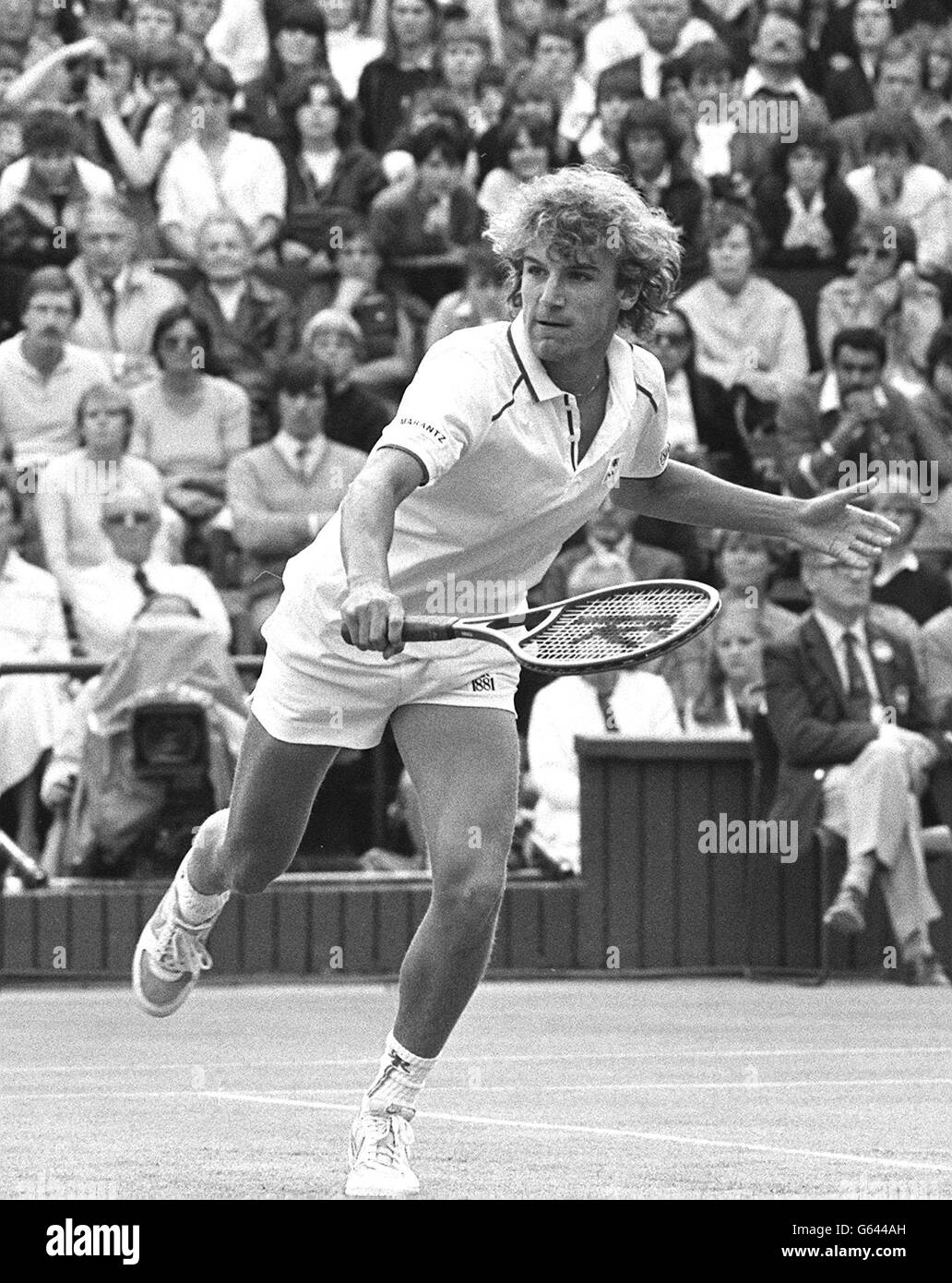 Tennis noir cheap et blanc
