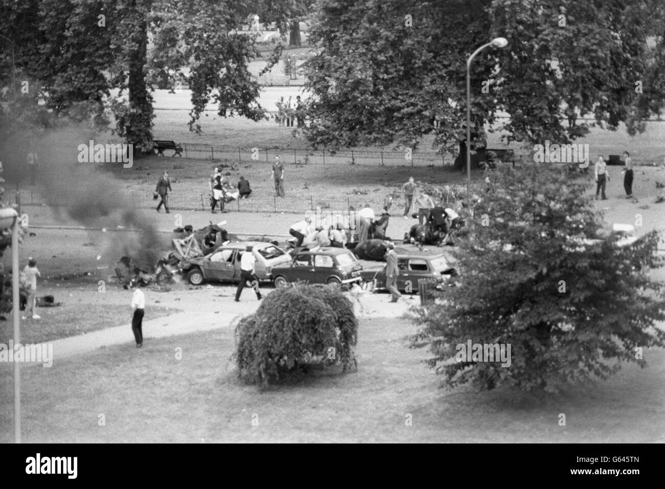 Ira hyde park car bomb hires stock photography and images Alamy