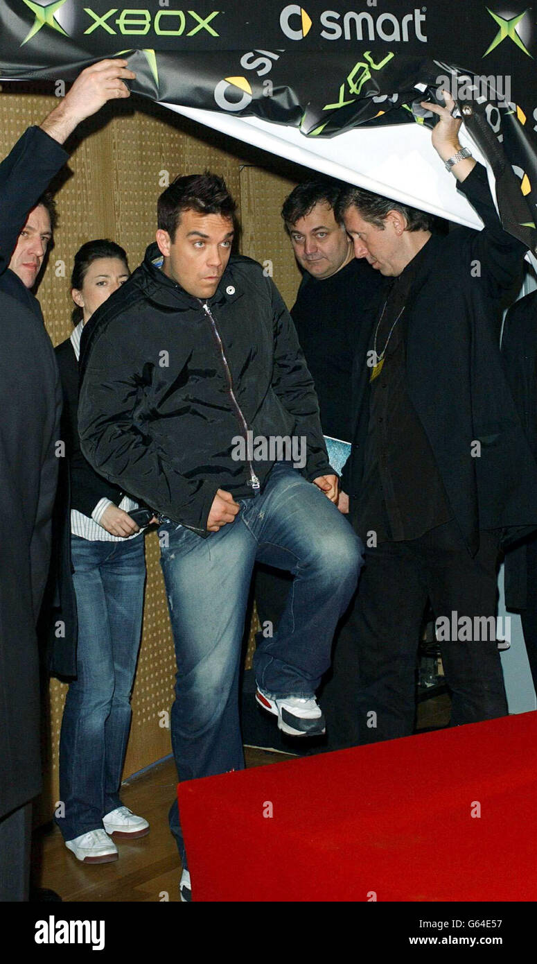 Robbie Williams European Tour Stock Photo Alamy