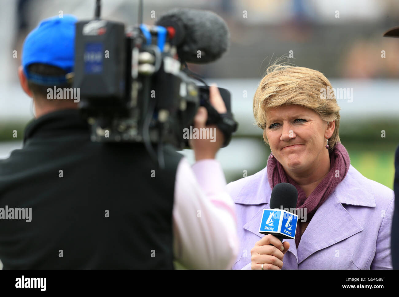 Horseracing Races Horses Mid Length Half Microphone Mic High Resolution