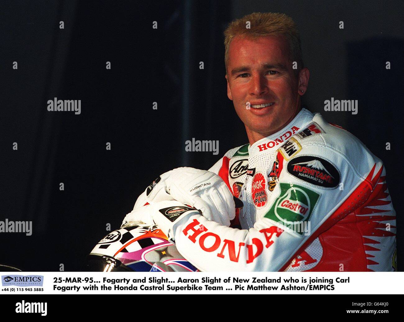 25-MAR-95. Fogarty and Slight. Aaron Slight of New Zealand who is joining Carl Fogarty with the Honda Castrol Superbike Team Stock Photo