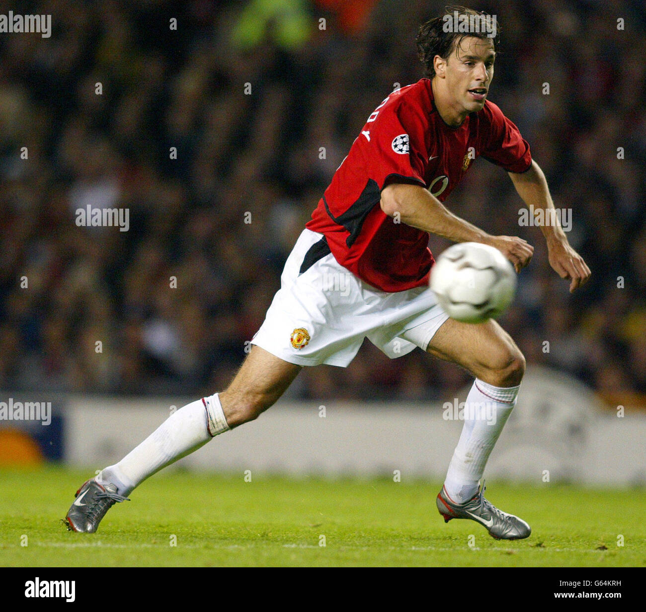 Sport football action f l full length ruud van nistelrooy hi-res stock  photography and images - Alamy