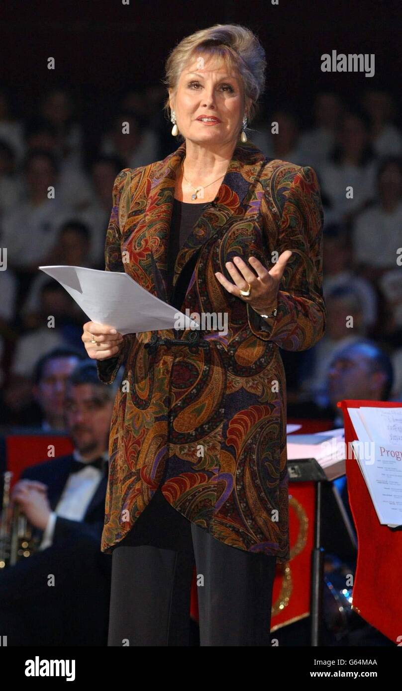 Angela Rippon Tv Presenter And Former Newsreader Stock