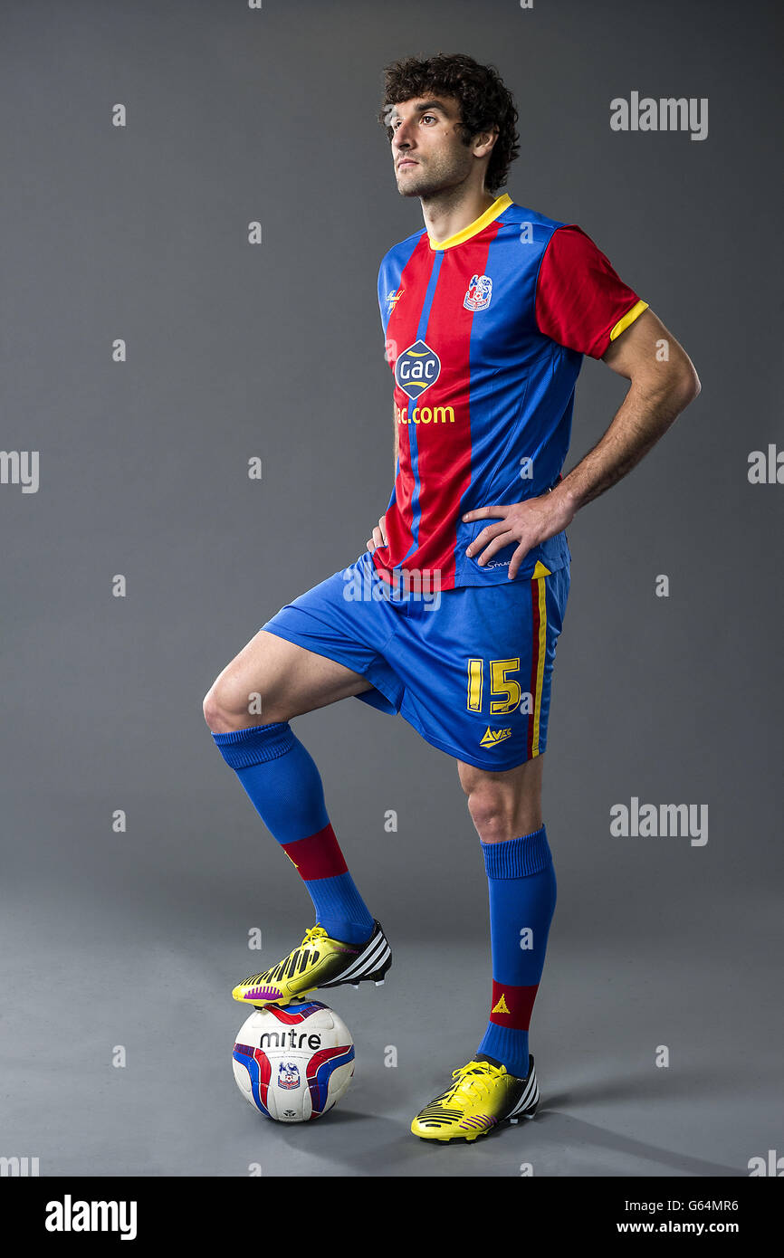 Soccer - npower Football League Championship - Crystal Palace Play Off  Feature 2012/13 - Crystal Palace Training Ground. Crystal Palace's Yannick  Bolasie, Damien Delaney and Mile Jedinak Stock Photo - Alamy