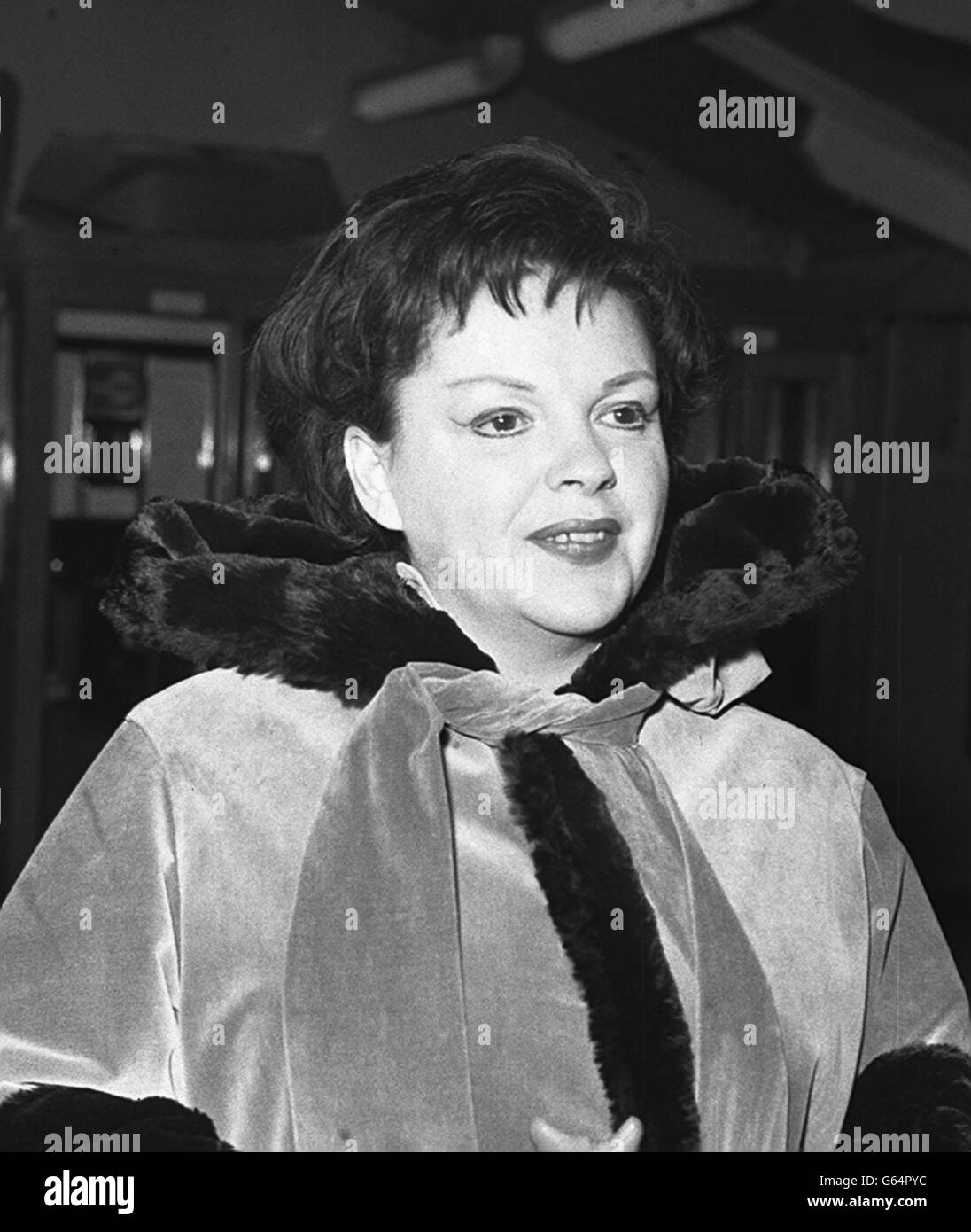 Judy Garland London Airport Stock Photo Alamy