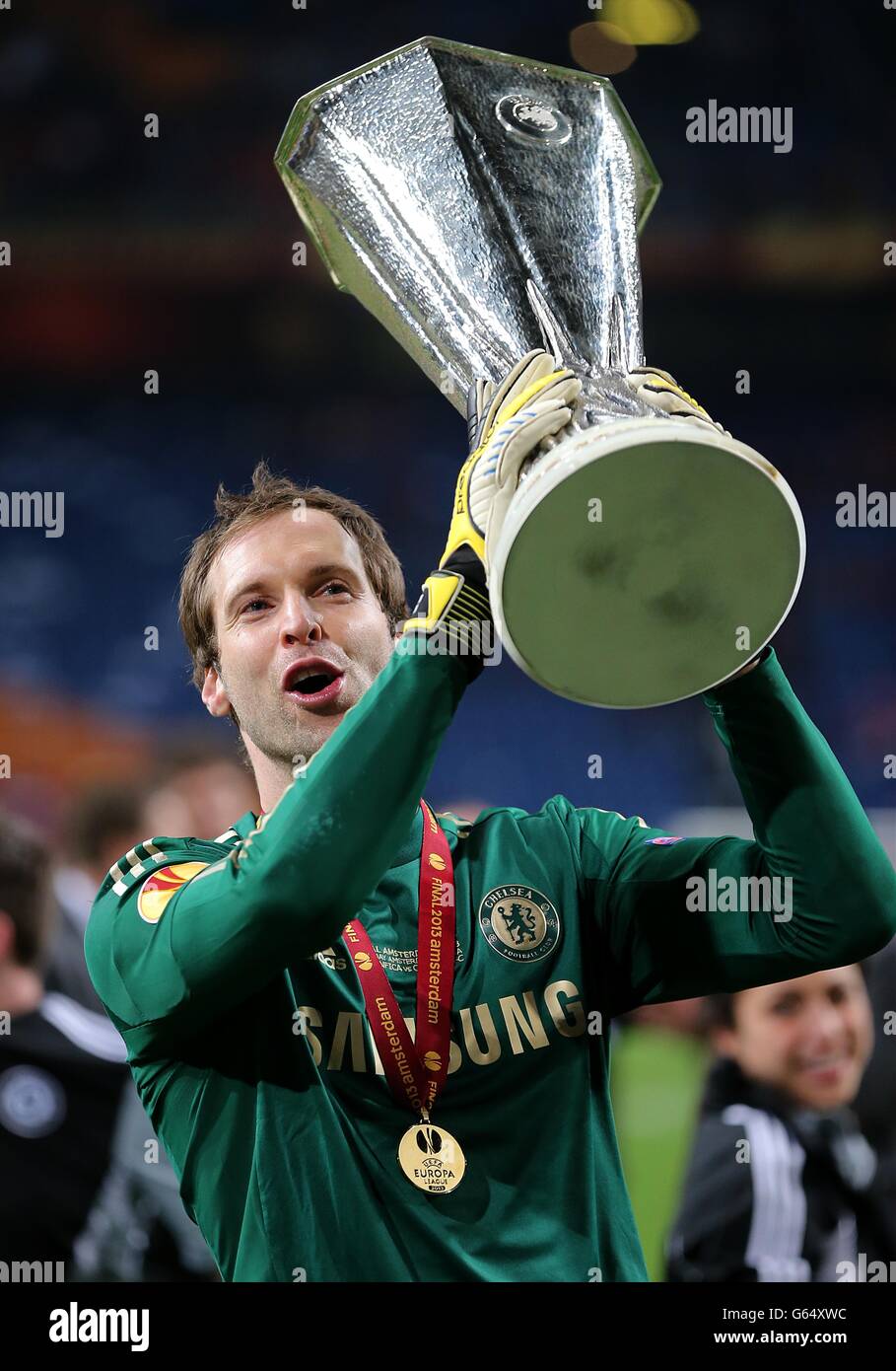 Chelsea goalkeeper Petr Cech celebrates with the UEFA Europa League trophy Stock Photo