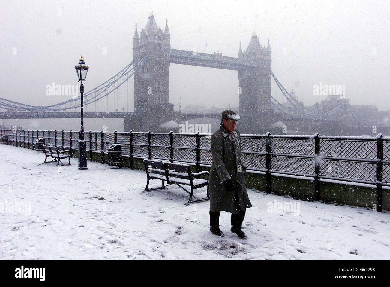 London Snow storm Stock Photo Alamy