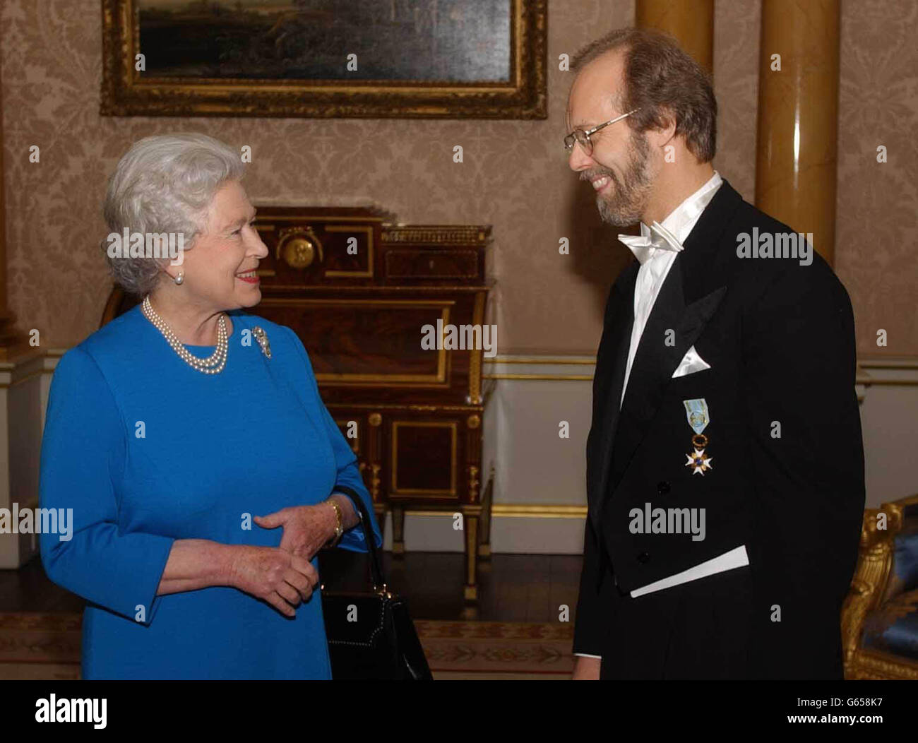 Queen & Latvian Ambassador Stock Photo Alamy