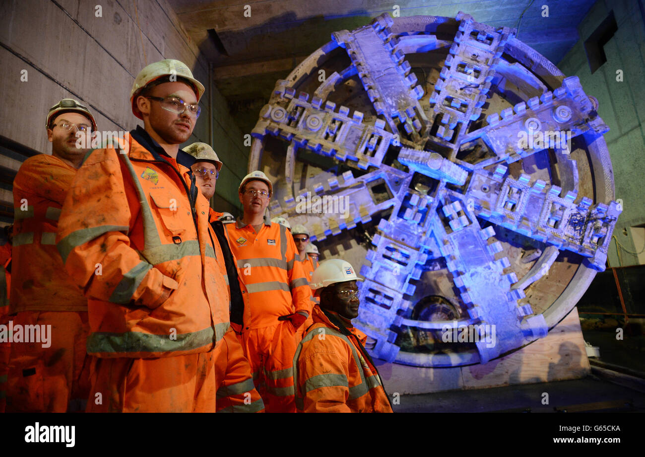 Crossrail tunnelling to Canary Wharf Stock Photo Alamy