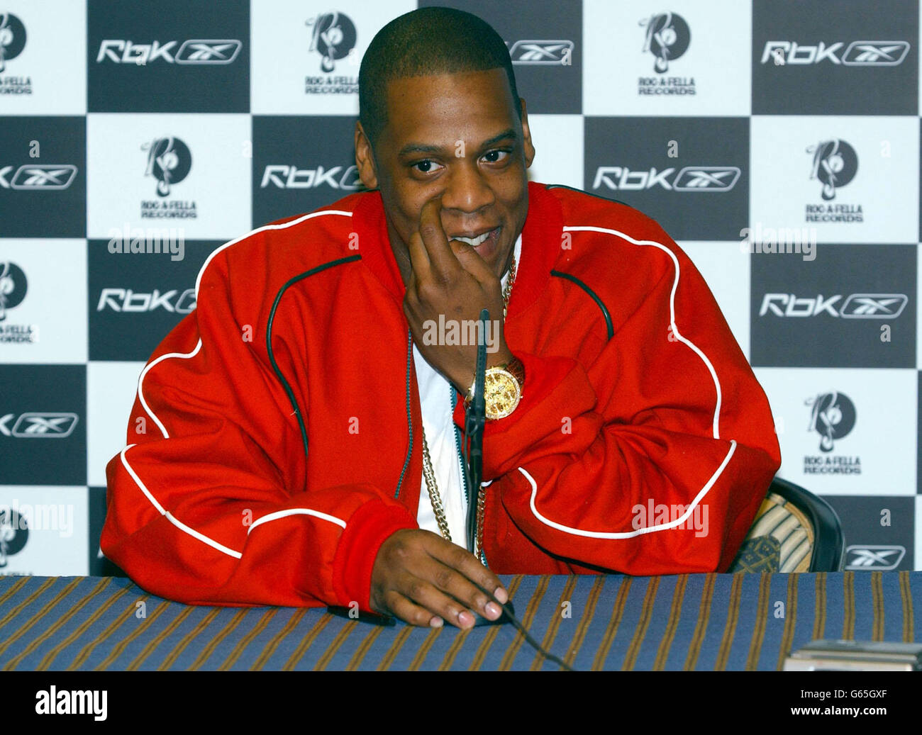 US rapper Jay-Z during a photocall at Stansted Airport, to launch a new  range of customised Reebok trainers, the S.Carter Collection Stock Photo -  Alamy