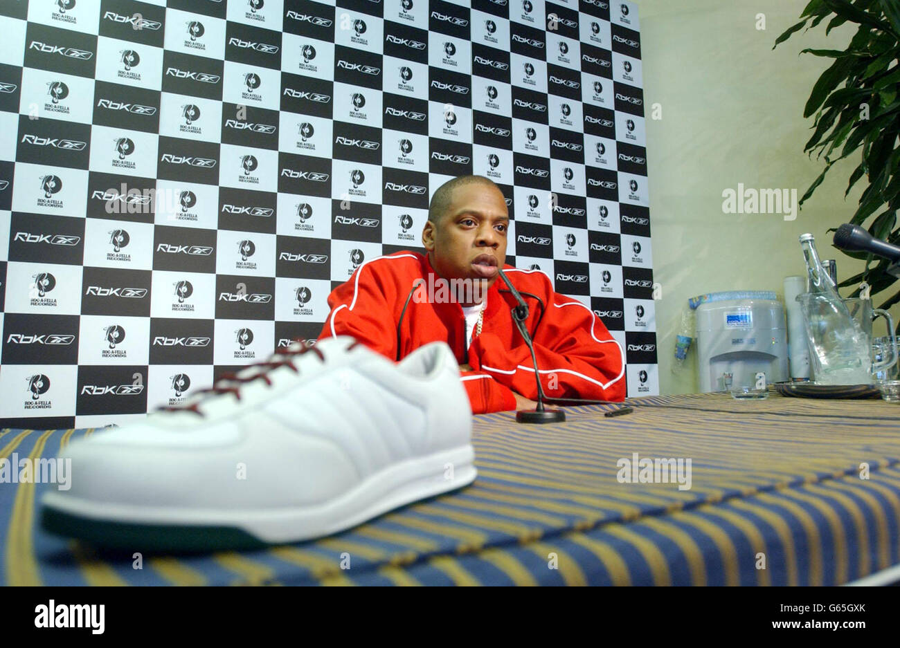 US rapper Jay-Z during a photocall at Stansted Airport, to launch a new  range of customised Reebok trainers, the S.Carter Collection Stock Photo -  Alamy