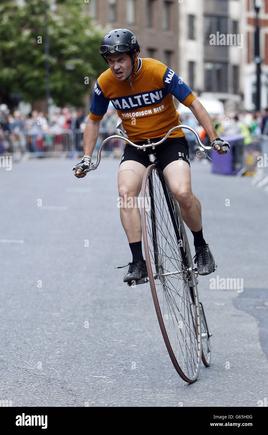 1875 penny farthing bike