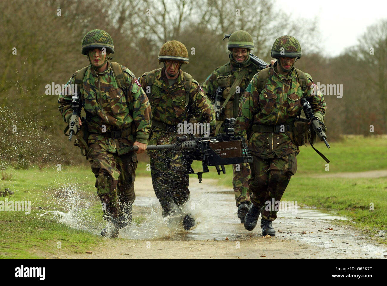 Paratroopers 3rd battalion parachute regiment hi-res stock photography ...