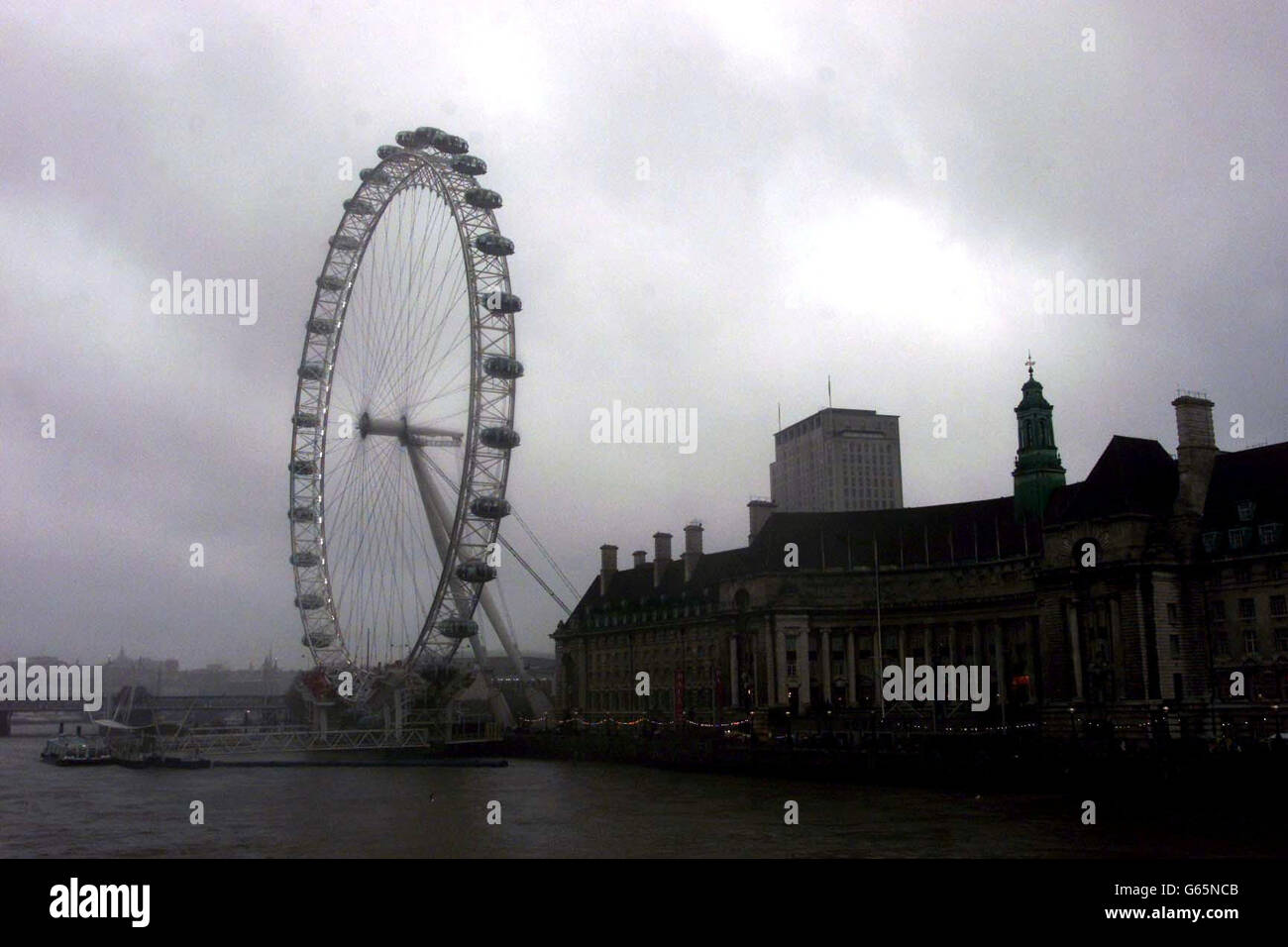 Gloomy london hires stock photography and images Alamy