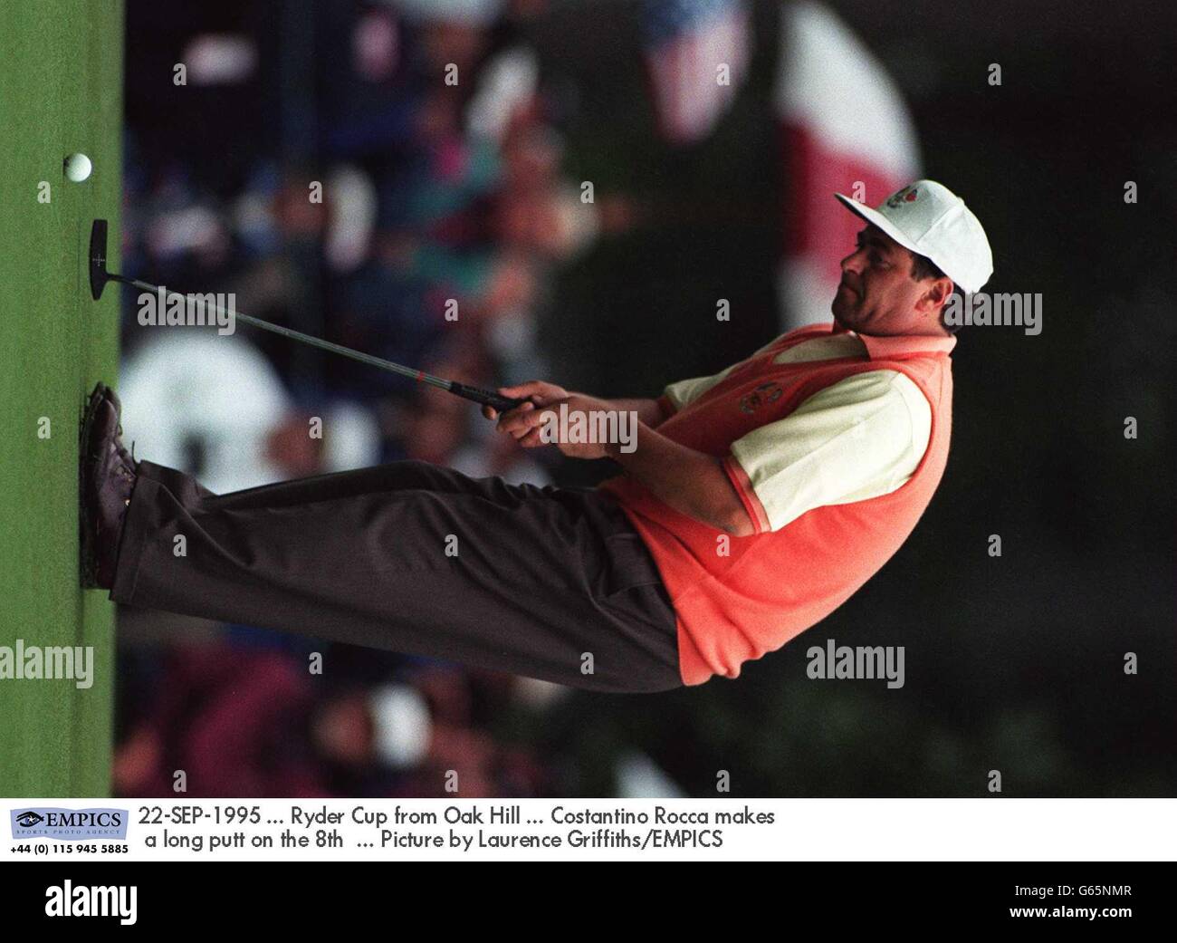 22-SEP-1995, Ryder Cup from Oak Hill, Costantino Rocca makes a long putt on the 8th, Picture by Laurence Griffiths/EMPICS Stock Photo