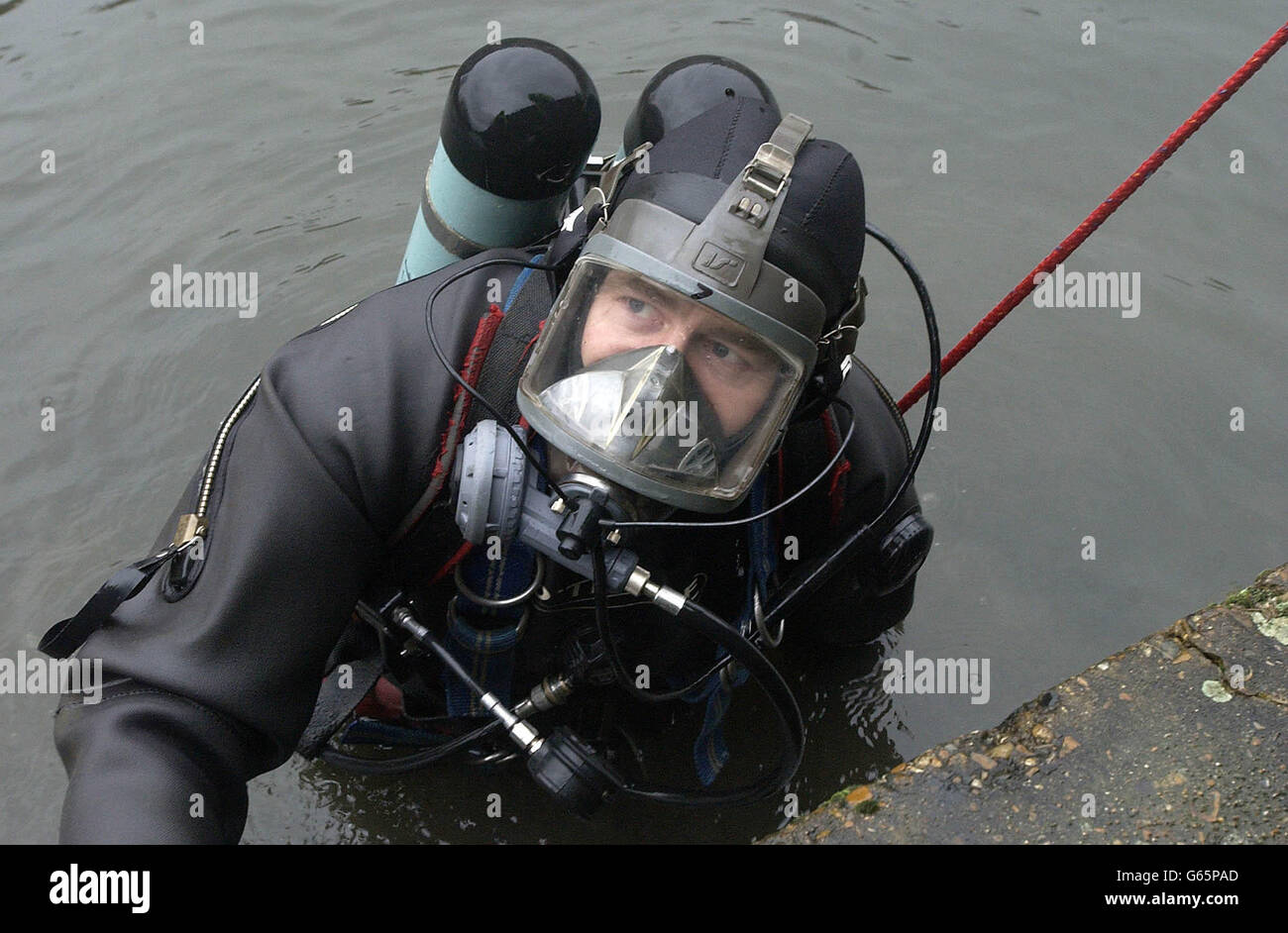 Camden bodies police diver Stock Photo Alamy