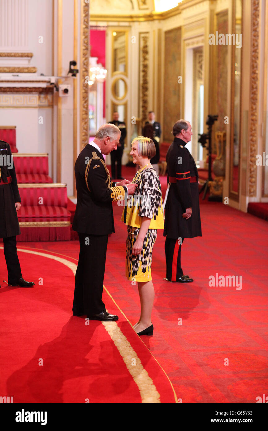 Investitures at Buckingham Palace Stock Photo - Alamy