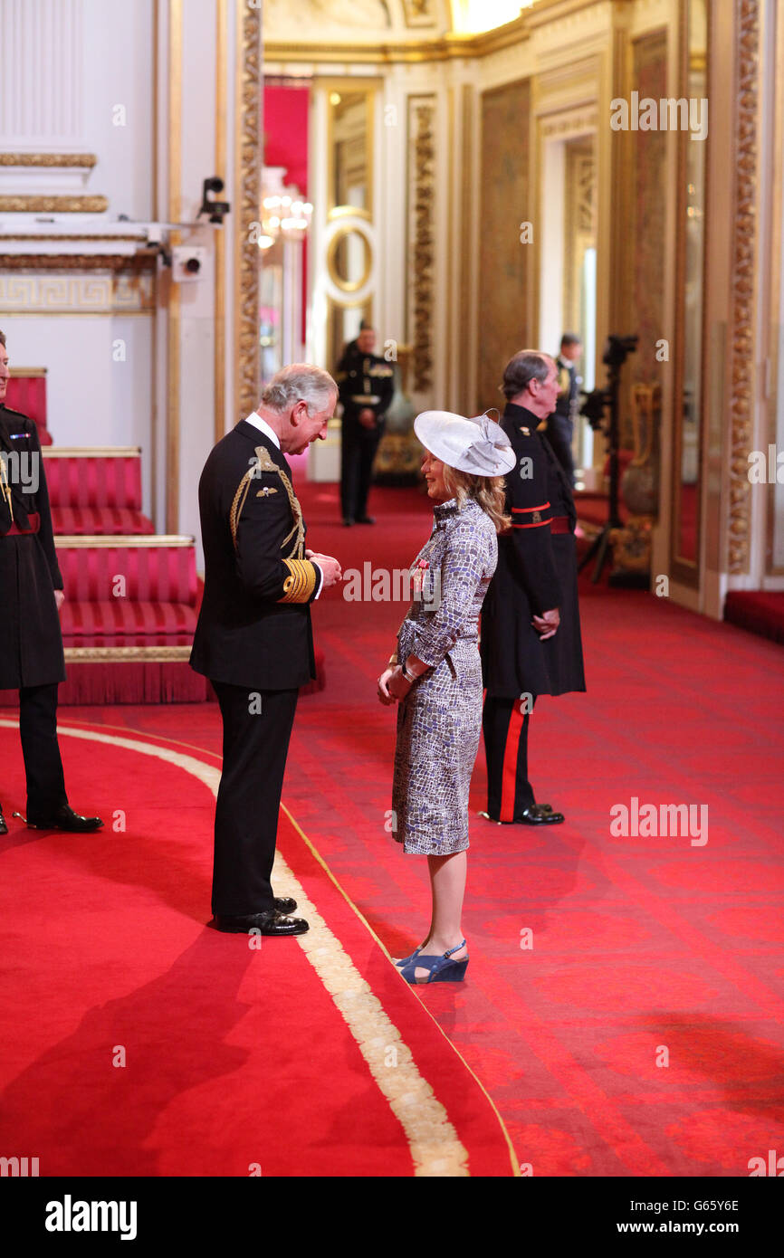 Jennifer Saunders from Newcastle Upon Tyne is made an OBE by the Prince ...