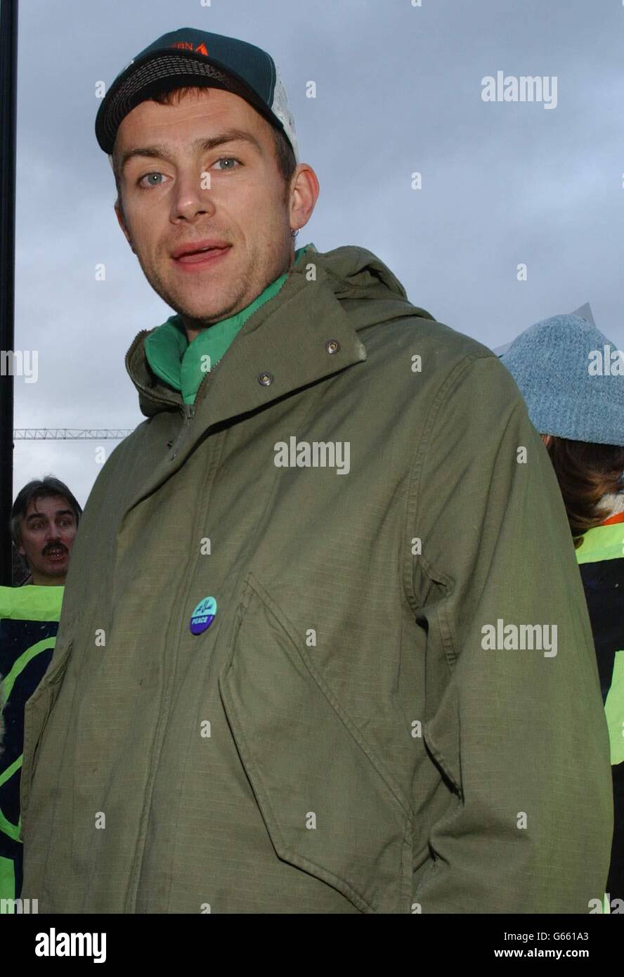 DAMON ALBARN NO TO WAR Stock Photo Alamy