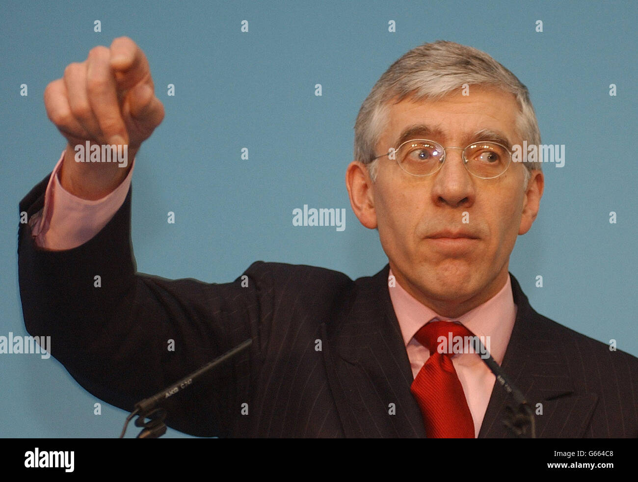 Jack Straw Iraq report Stock Photo Alamy