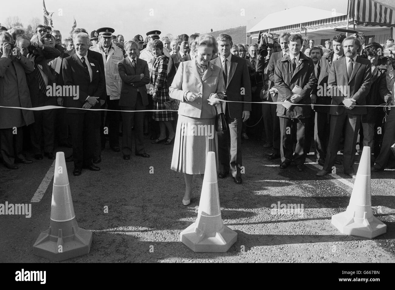 Transport - Mrs Thatcher Opens the M25 Motorway Stock Photo