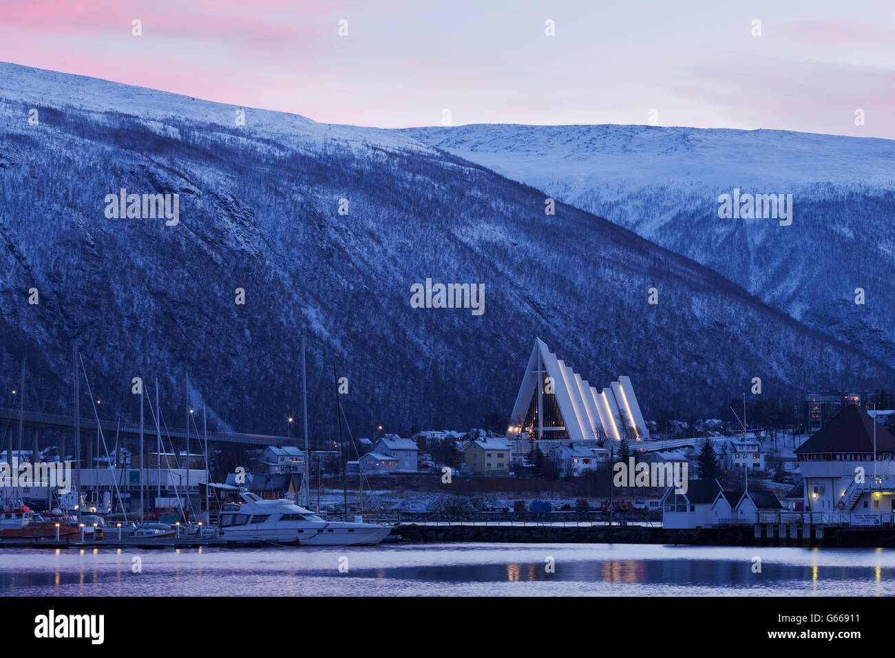 Tromsø, Tromso, with Tromsdalen Church, Arctic Cathedral or Ishavskatredalen, polar night, Norway, Europe Stock Photo