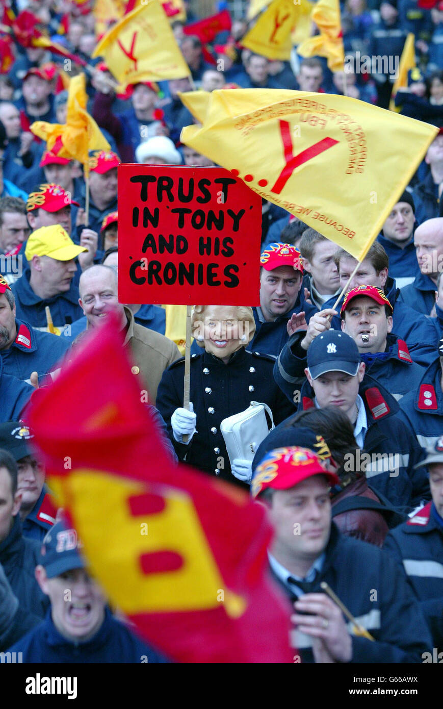 Firefighter Rally Firefighter rally in Glasgow Stock Photo - Alamy