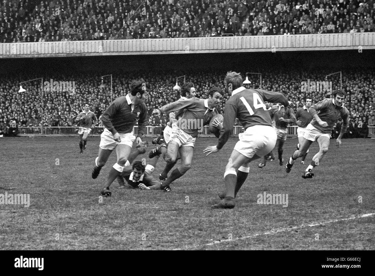 Rugby Union - 1970 Five Nations Championship - Wales v France Stock ...