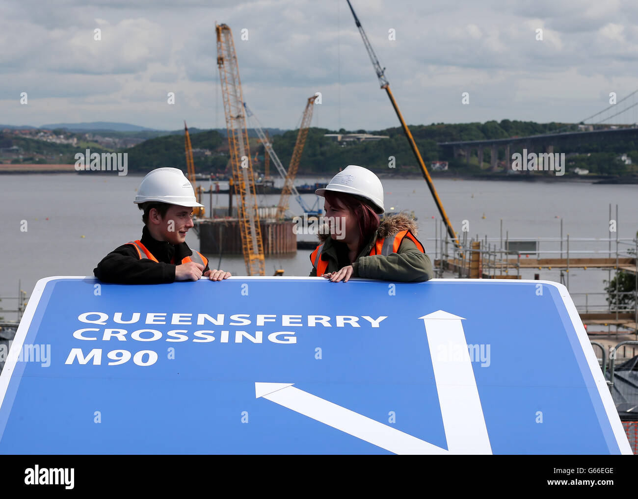 River Forth Queensferry Crossing Stock Photo Alamy