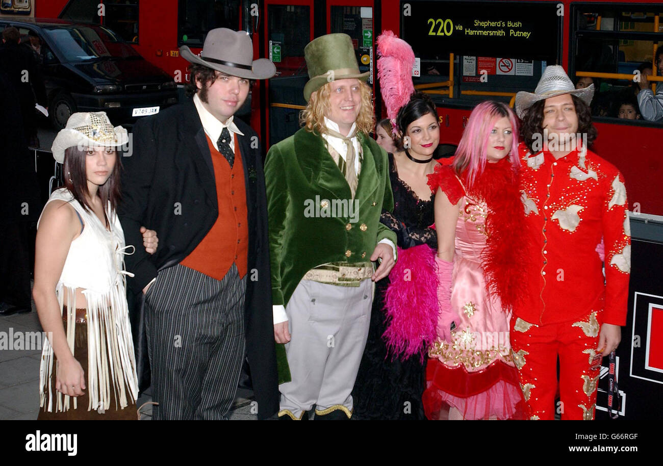 Celebrity music costume fancy dress 