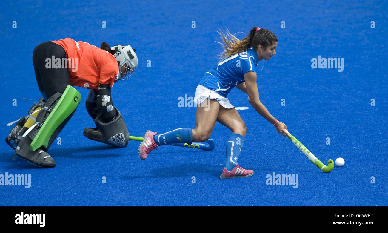 Hockey - Investec World League Semi Finals - Italy v South Afrcia - Chiswick Stock Photo