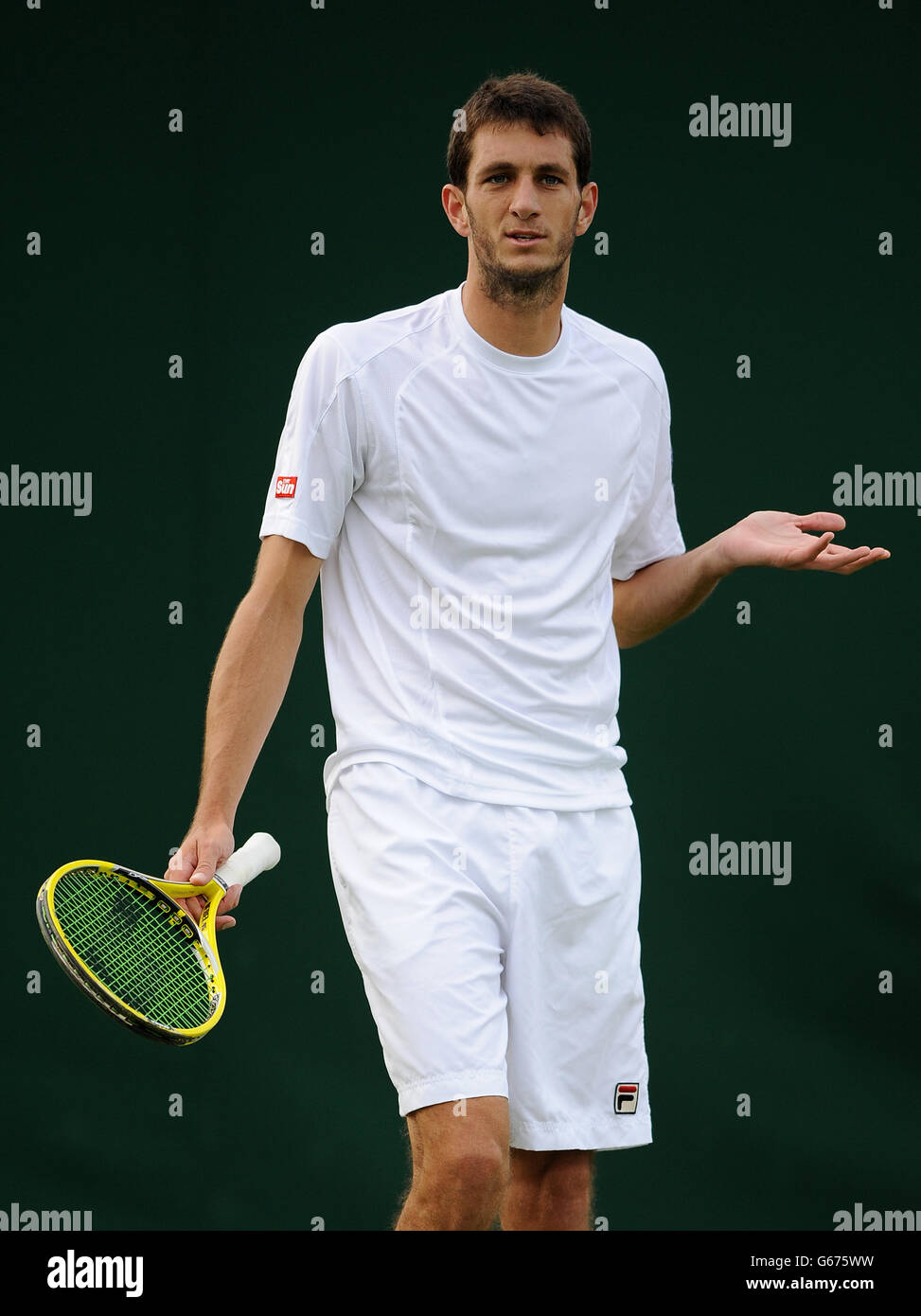 Great Britain's James Ward reacts in his match against Chinese Taipei's  Yen-Hsun Lu Stock Photo - Alamy